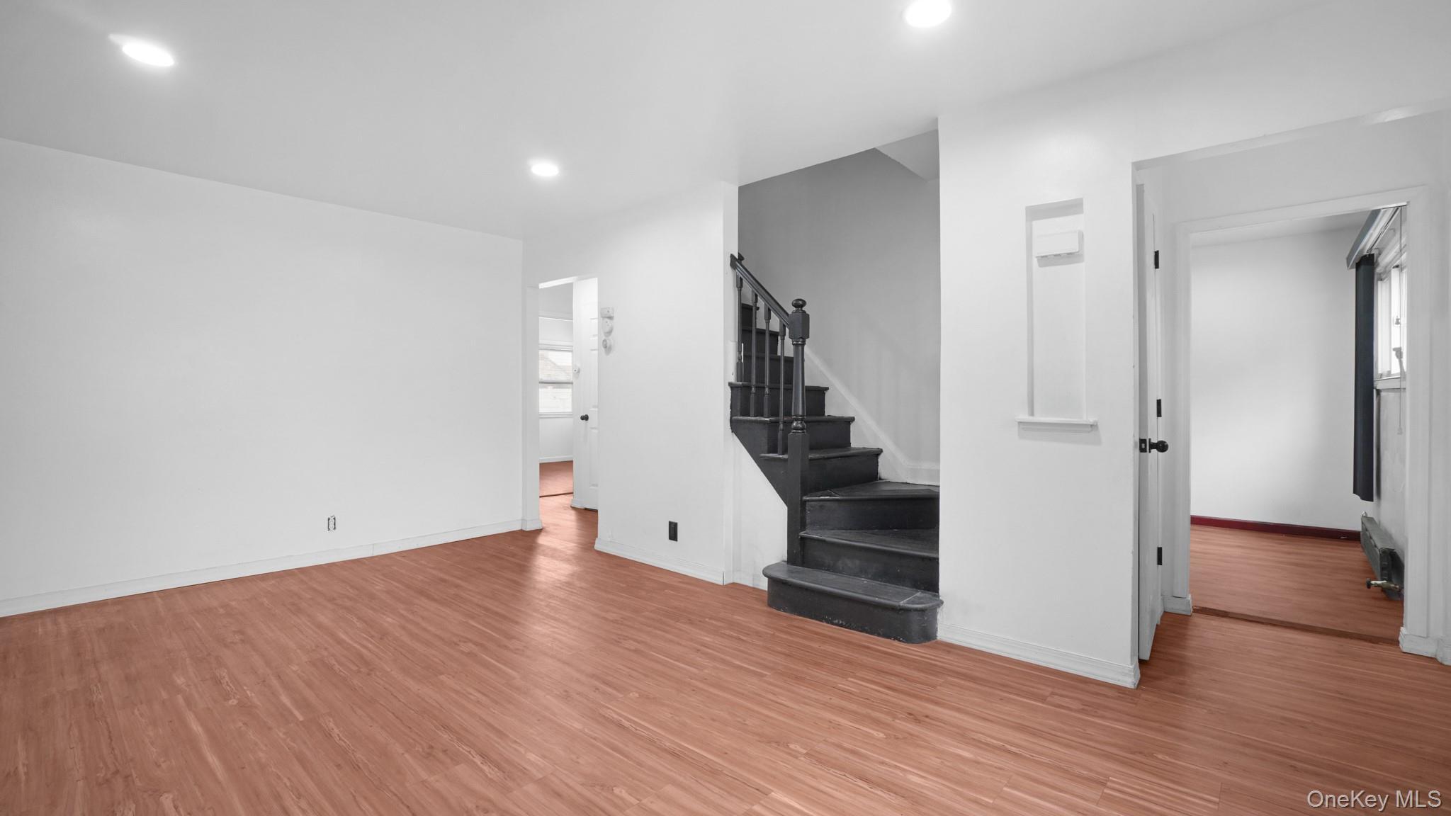 Single Family 170th Street Queens, NY 11434, MLS-1037553-8