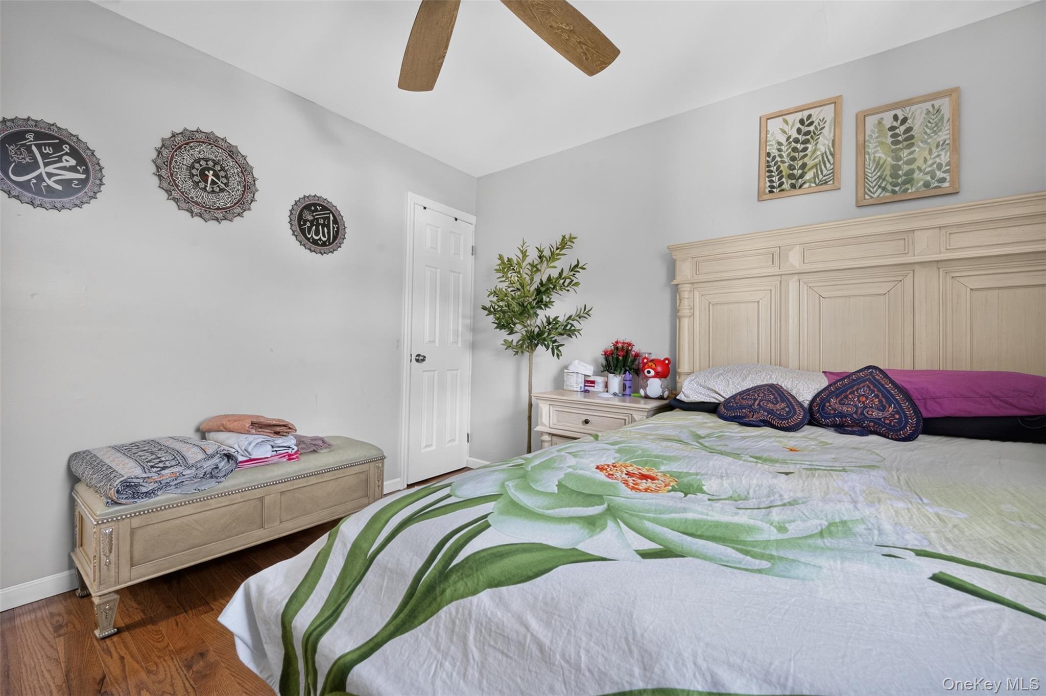 Single Family 131st Street  Queens, NY 11420, MLS-1037556-22
