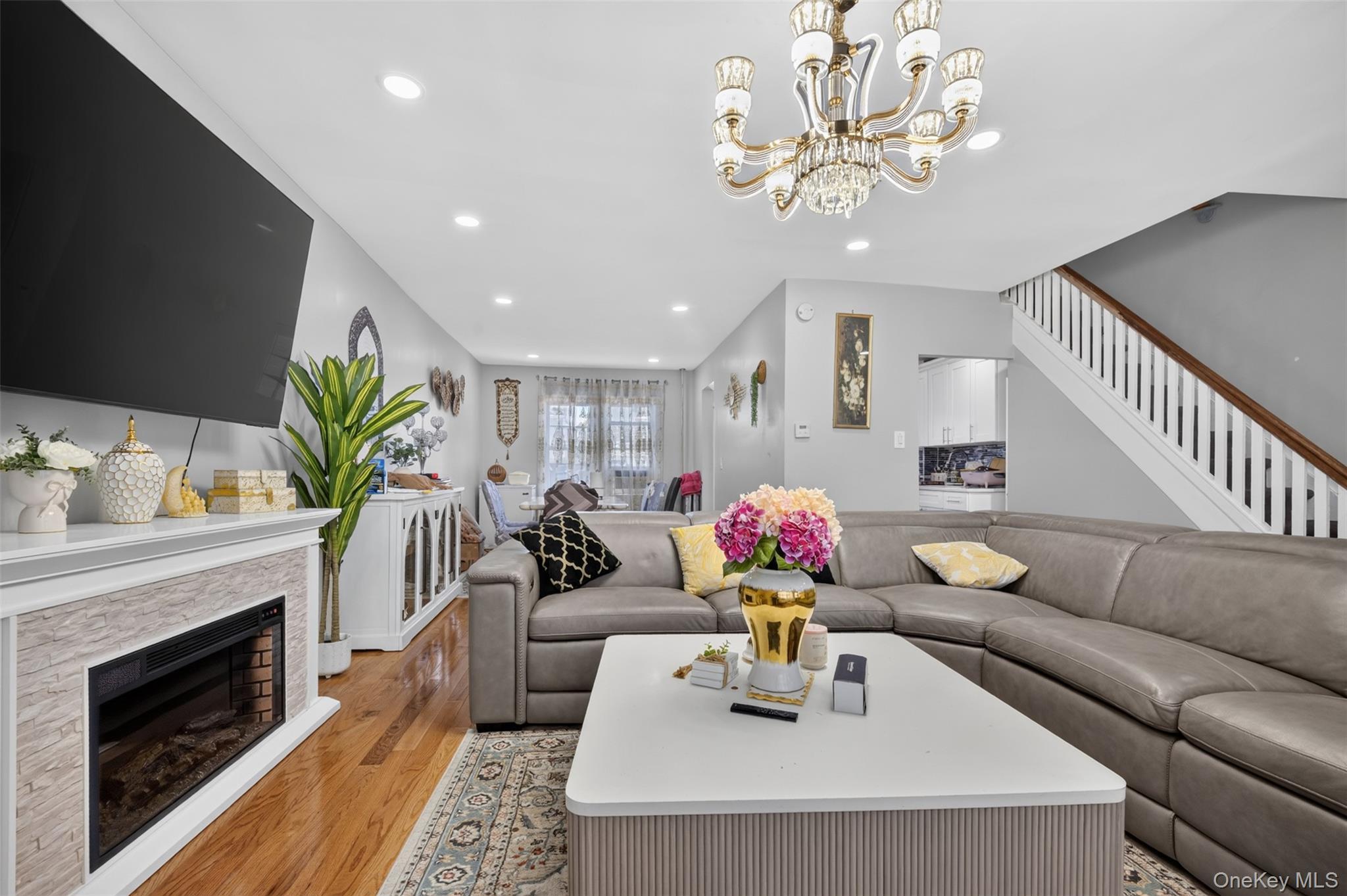 Single Family 131st Street  Queens, NY 11420, MLS-1037556-5