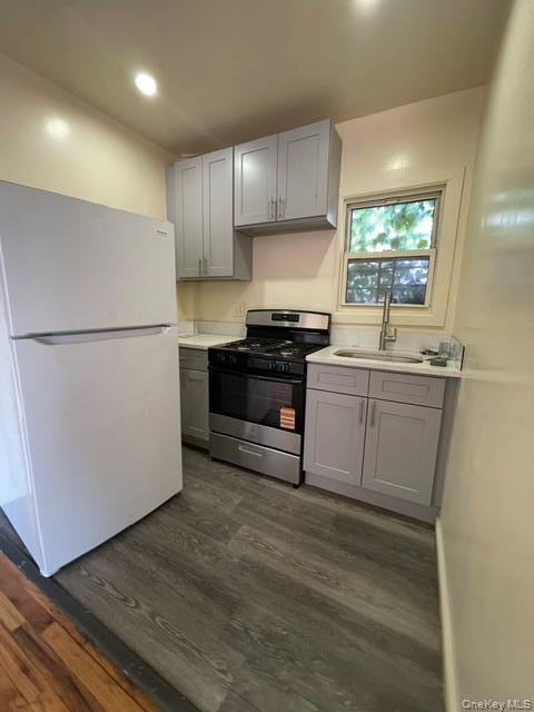 Single Family Longfellow Avenue Bronx, NY 10460, MLS-1037566-11