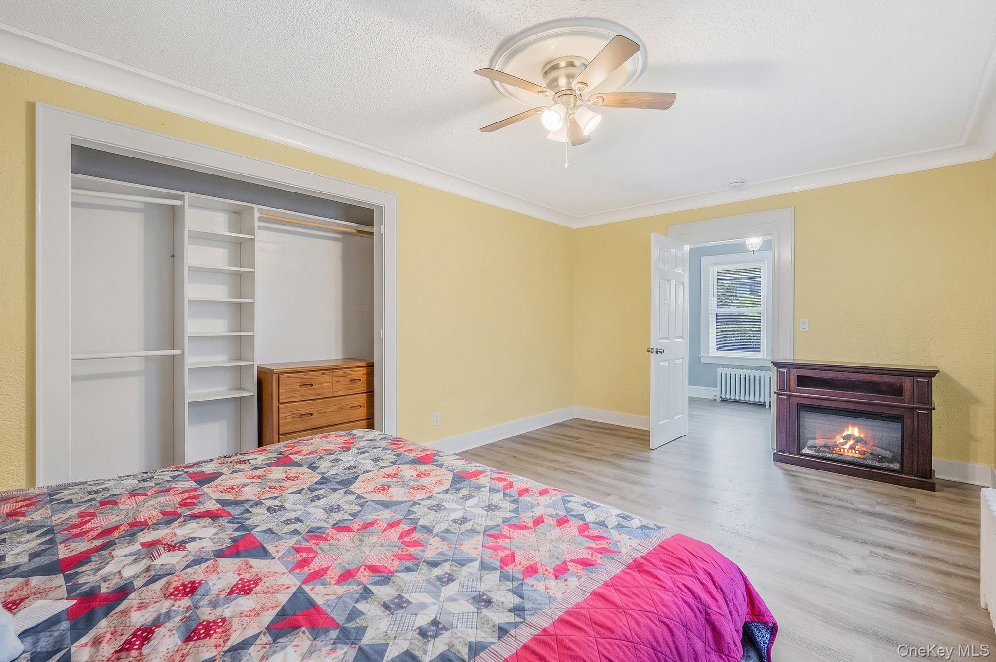 Single Family Prospect Place Suffolk County, NY 11901, MLS-1037571-10