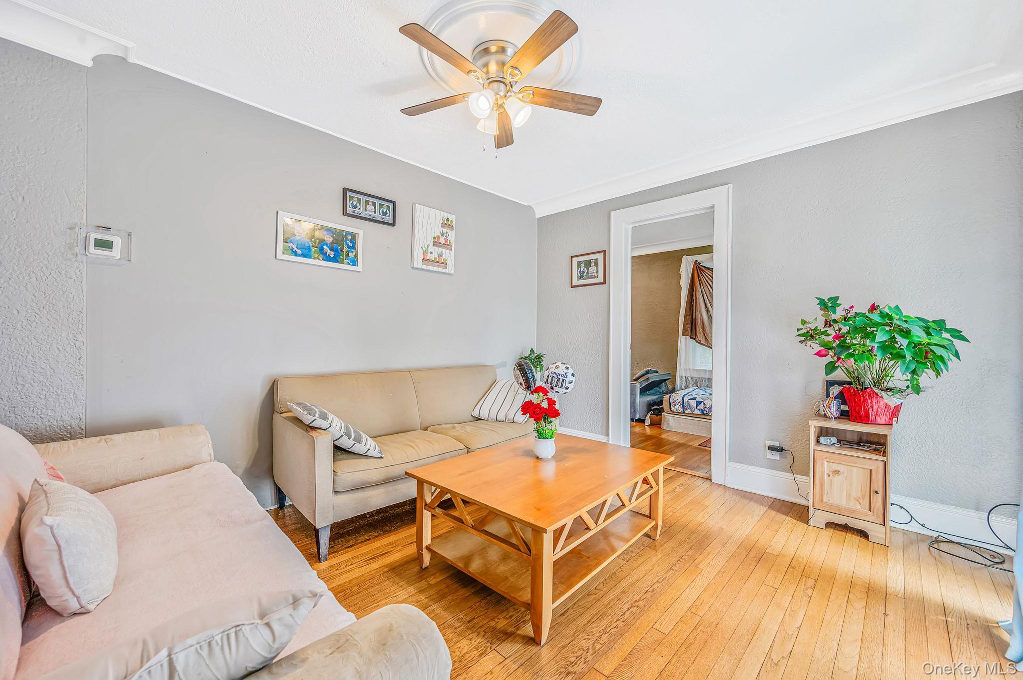 Single Family Prospect Place Suffolk County, NY 11901, MLS-1037571-15