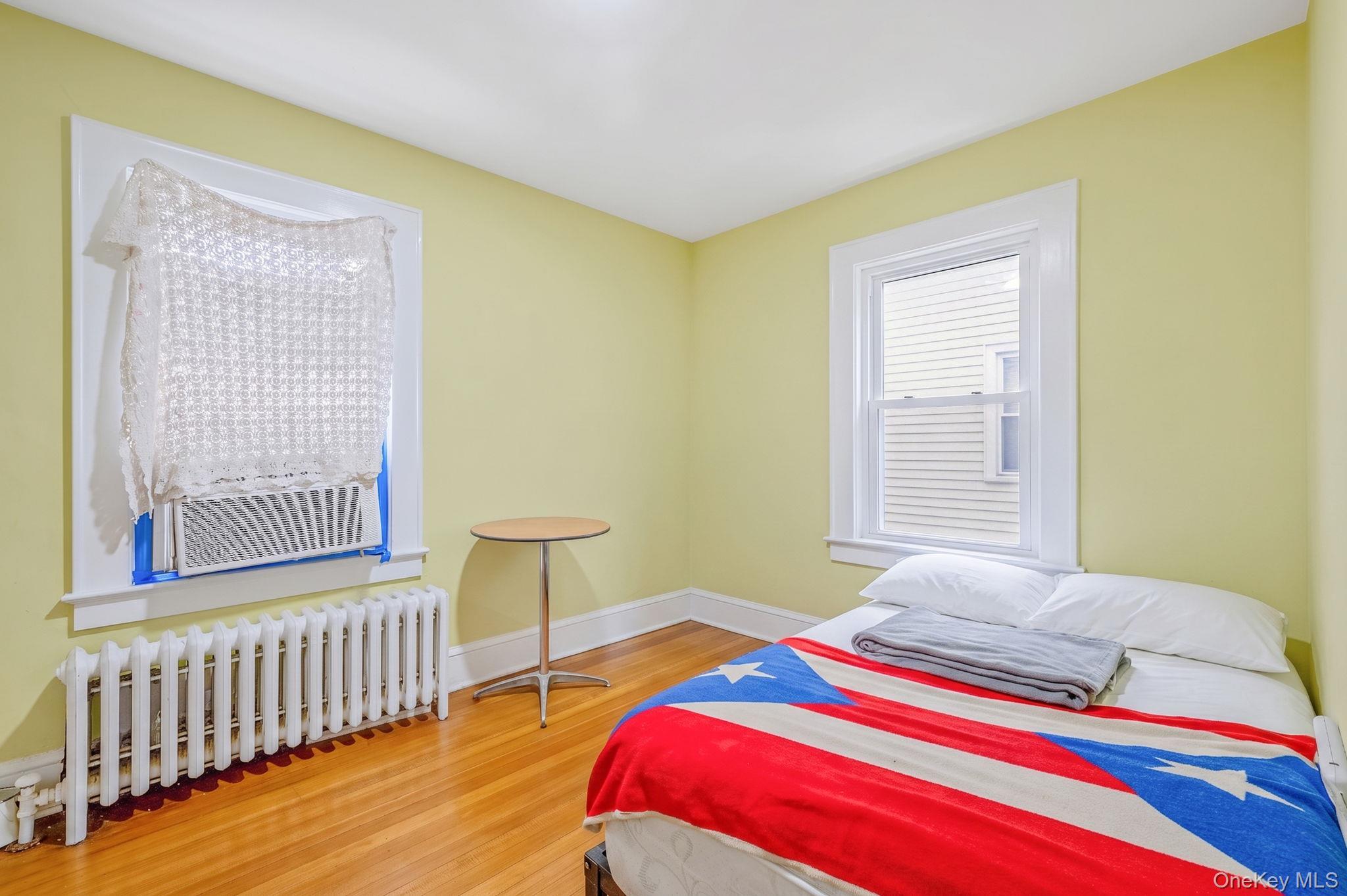 Single Family Prospect Place Suffolk County, NY 11901, MLS-1037571-22