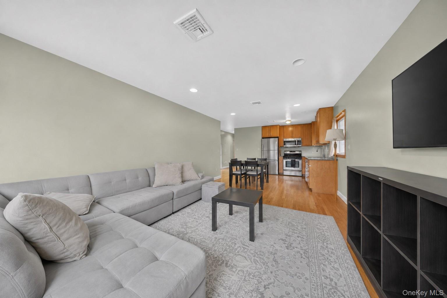 Single Family 161st Street Queens, NY 11358, MLS-1037573-21