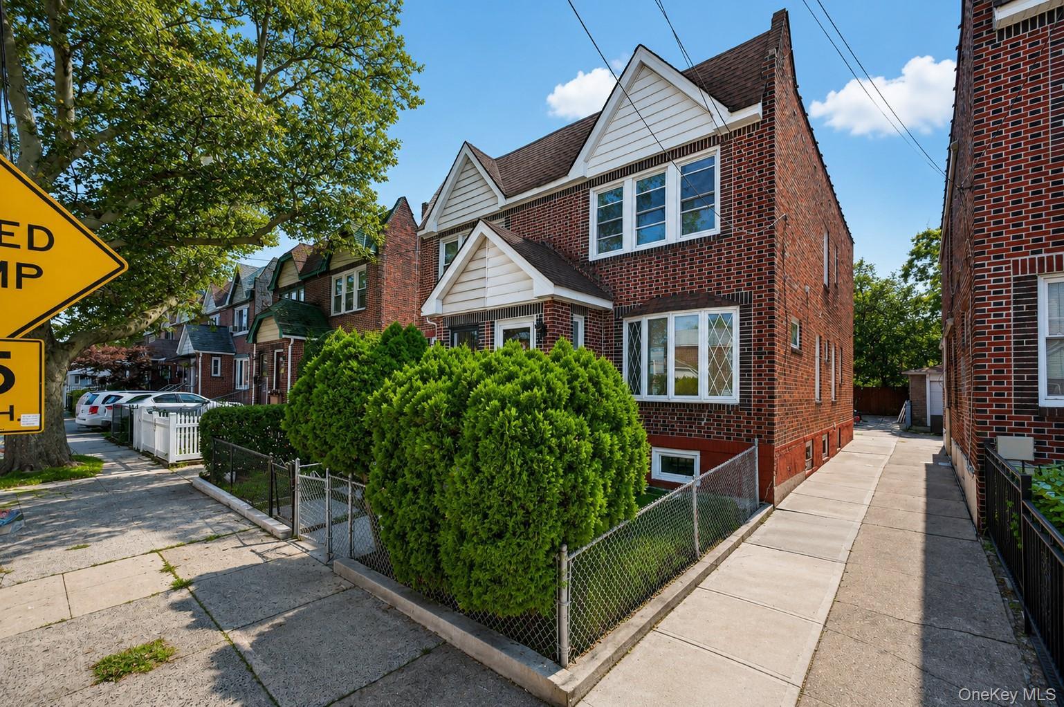 Single Family 145th Street  Queens, NY 11436, MLS-1037577-16
