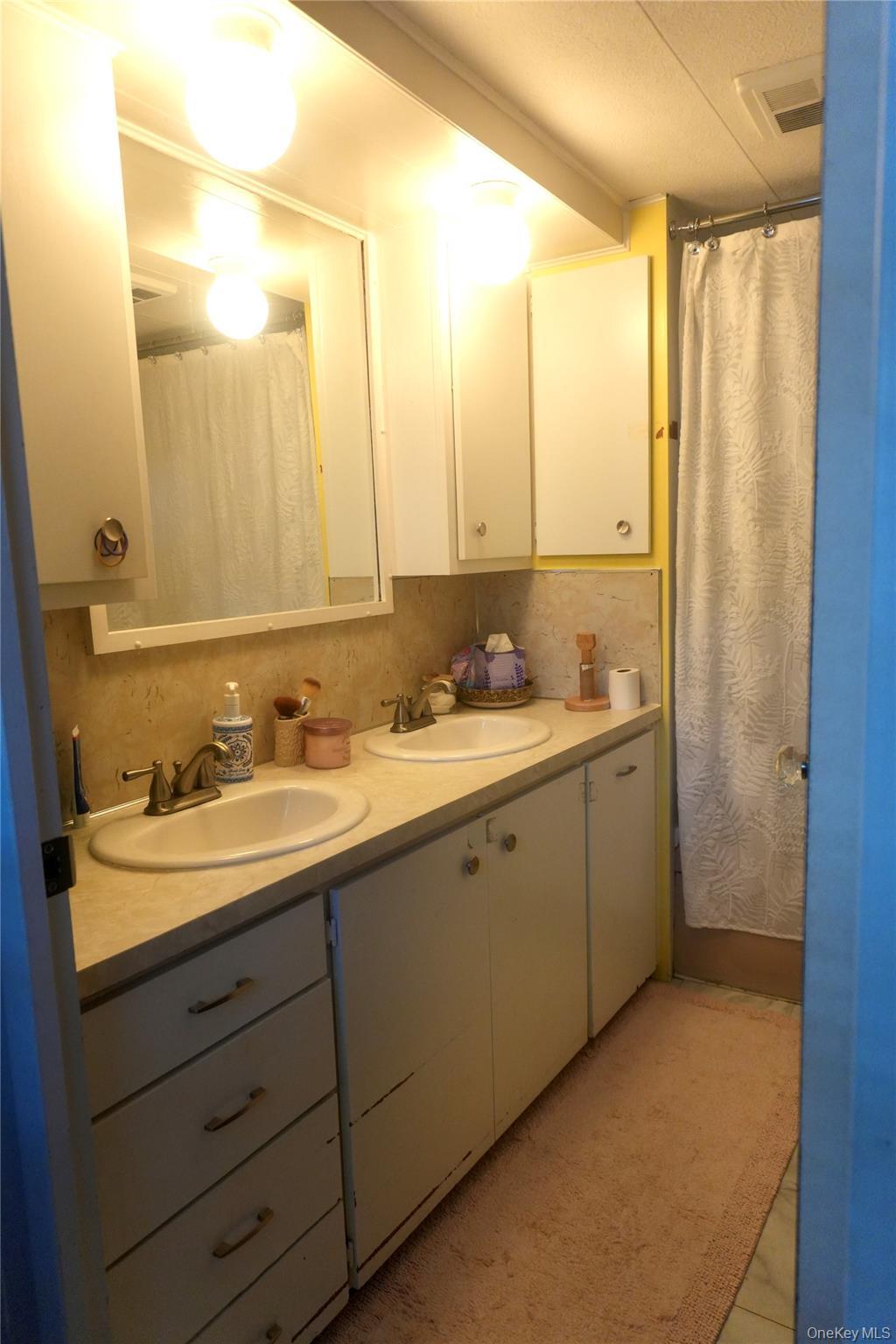 Single Family Sound Avenue Suffolk County, NY 11933, MLS-1037578-12