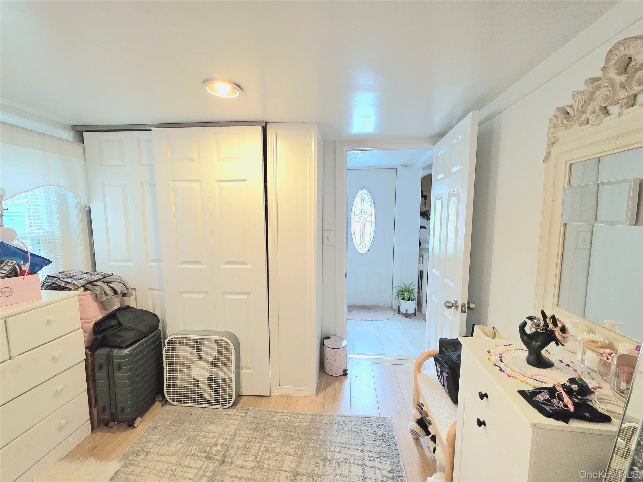 Single Family Riverleigh Avenue Suffolk County, NY 11901, MLS-1037579-10