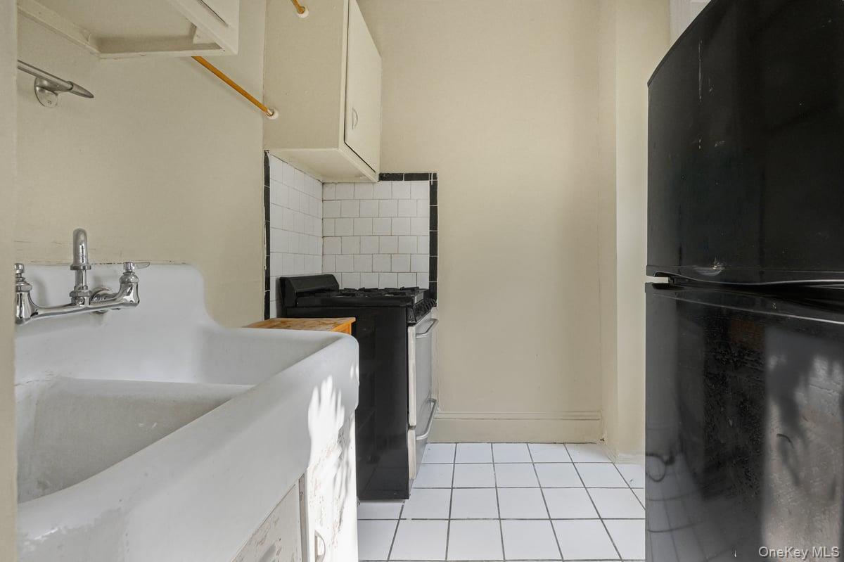 Single Family Pleasant Avenue Manhattan, NY 10035, MLS-1037582-16