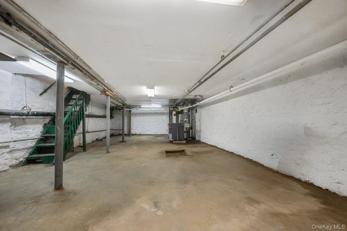 Single Family Pleasant Avenue Manhattan, NY 10035, MLS-1037582-17