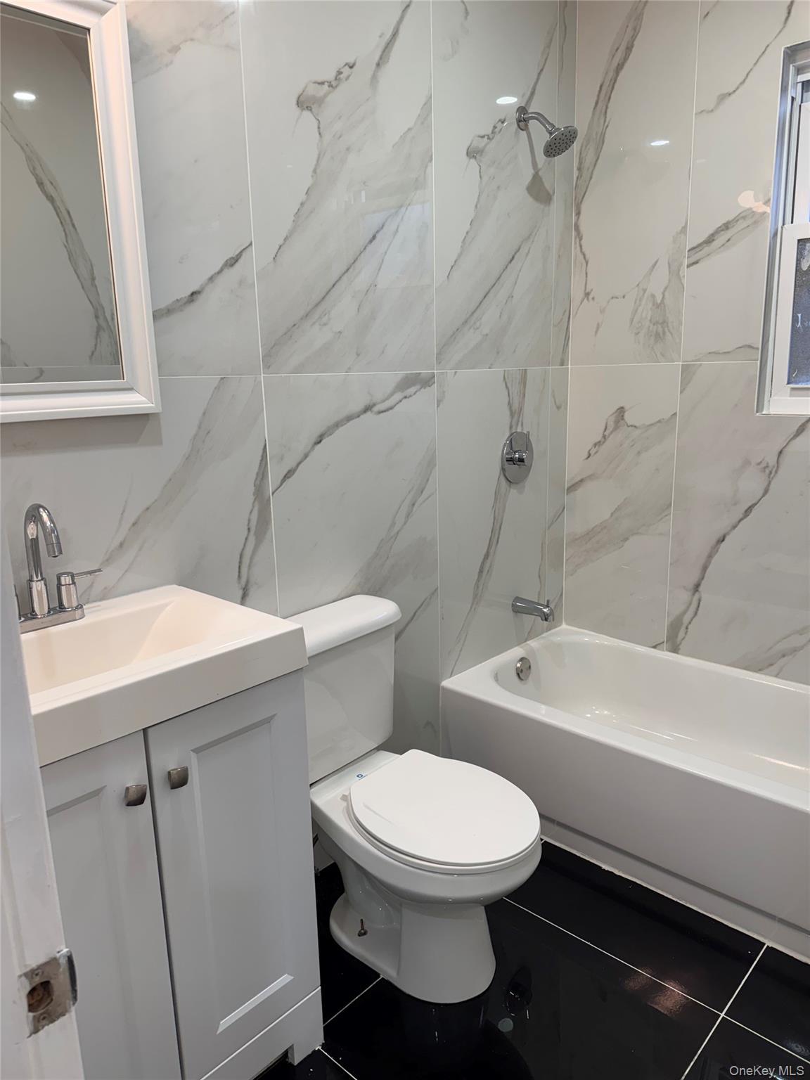Single Family 201st Place Queens, NY 11412, MLS-1037597-4