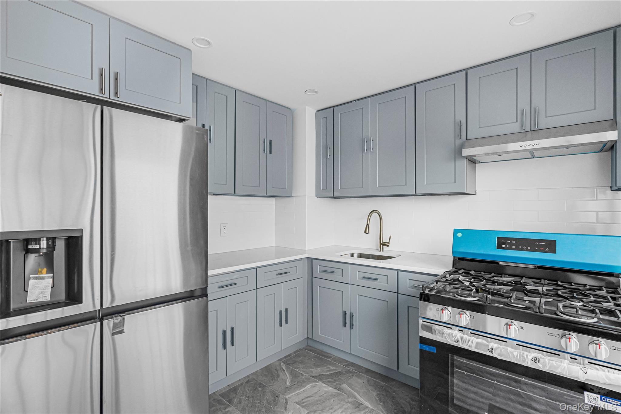 Single Family 97th Avenue Queens, NY 11416, MLS-1037605-8