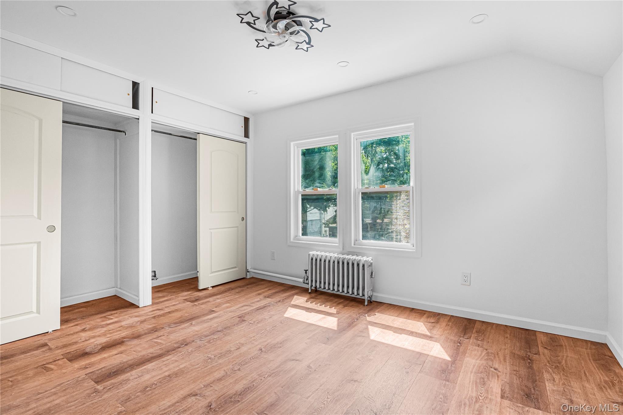 Single Family 97th Avenue Queens, NY 11416, MLS-1037605-9