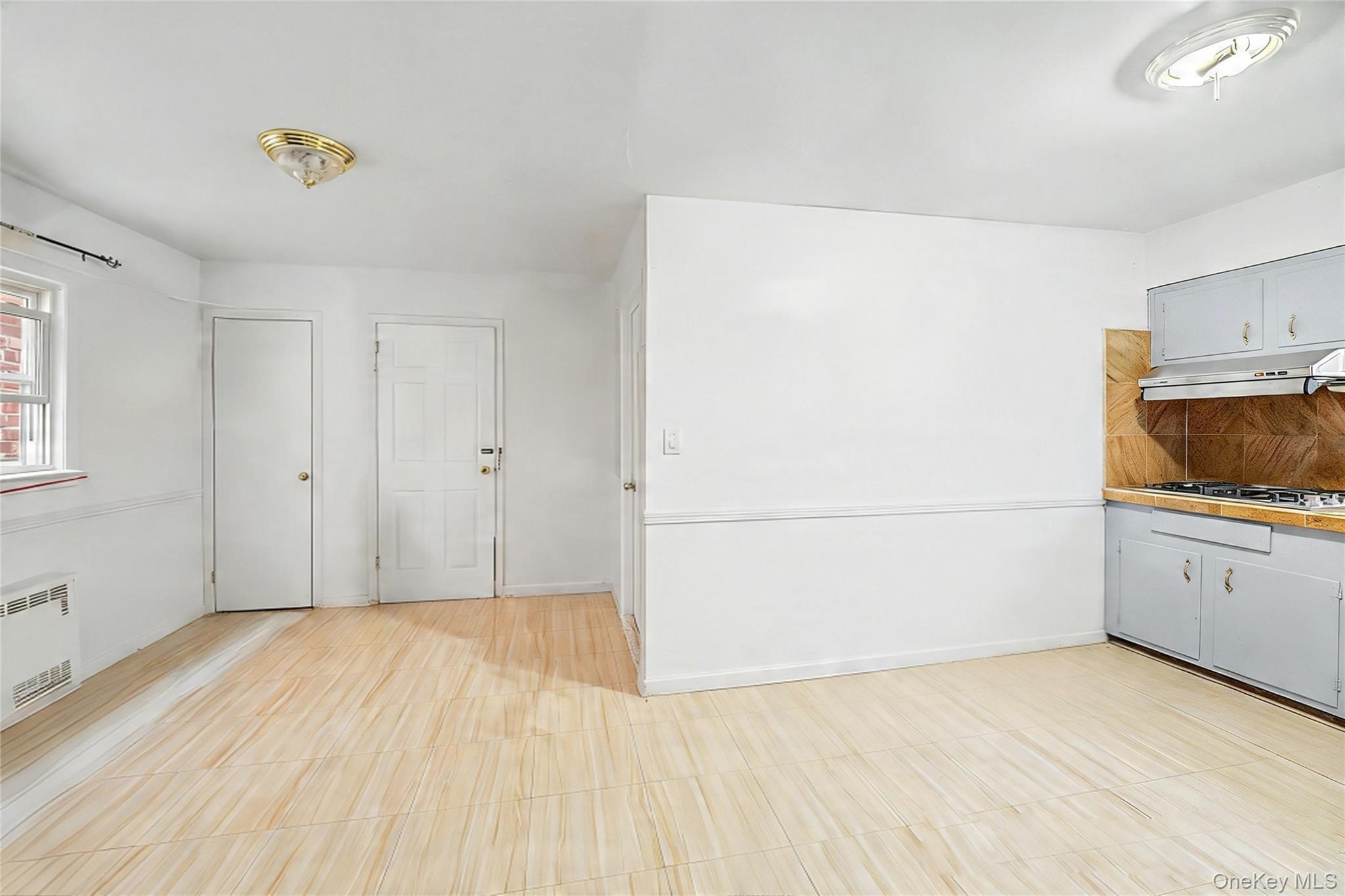 Single Family 170th Street Queens, NY 11358, MLS-1037612-15
