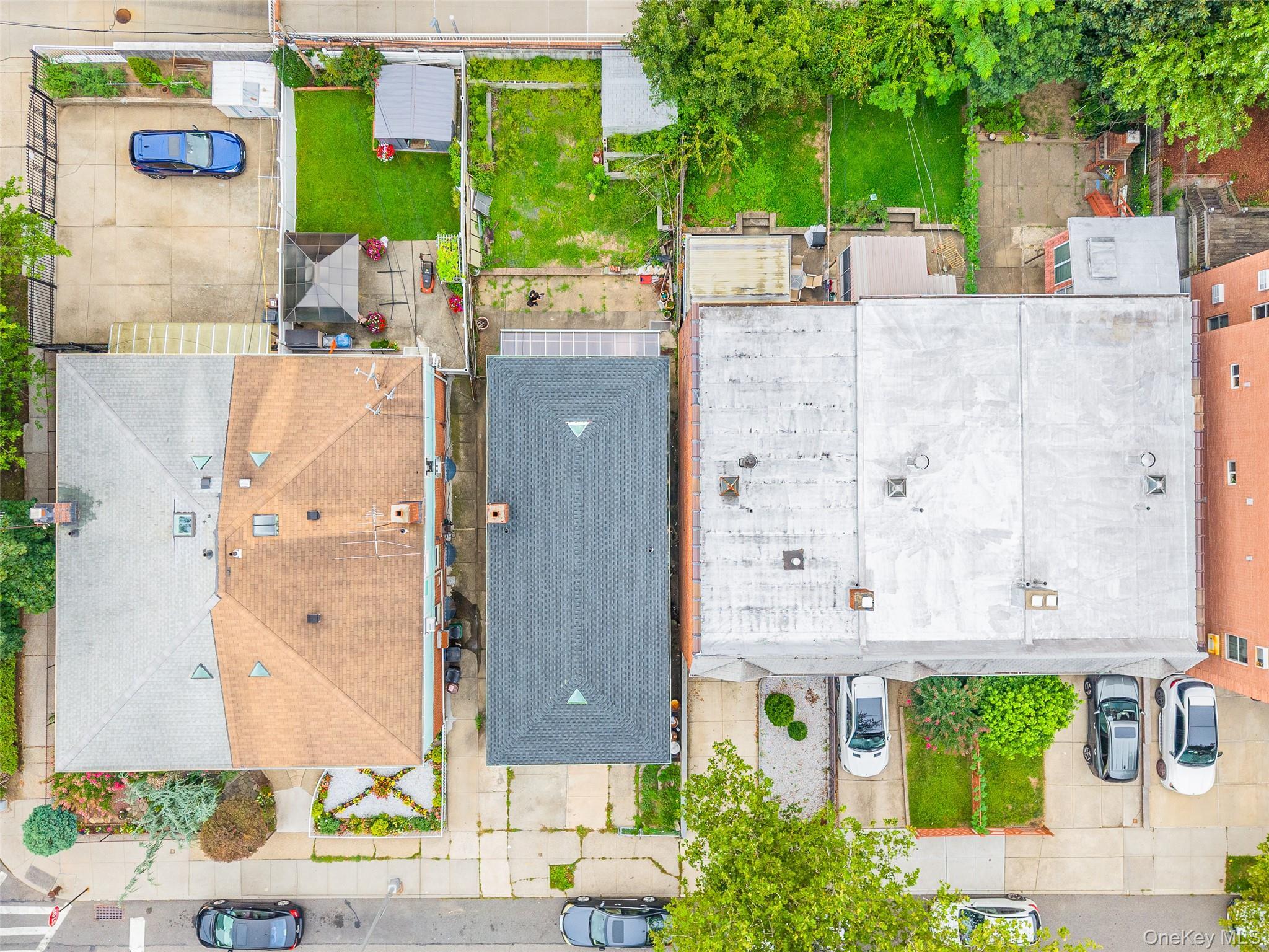 Single Family 170th Street  Queens, NY 11358, MLS-1037612-27