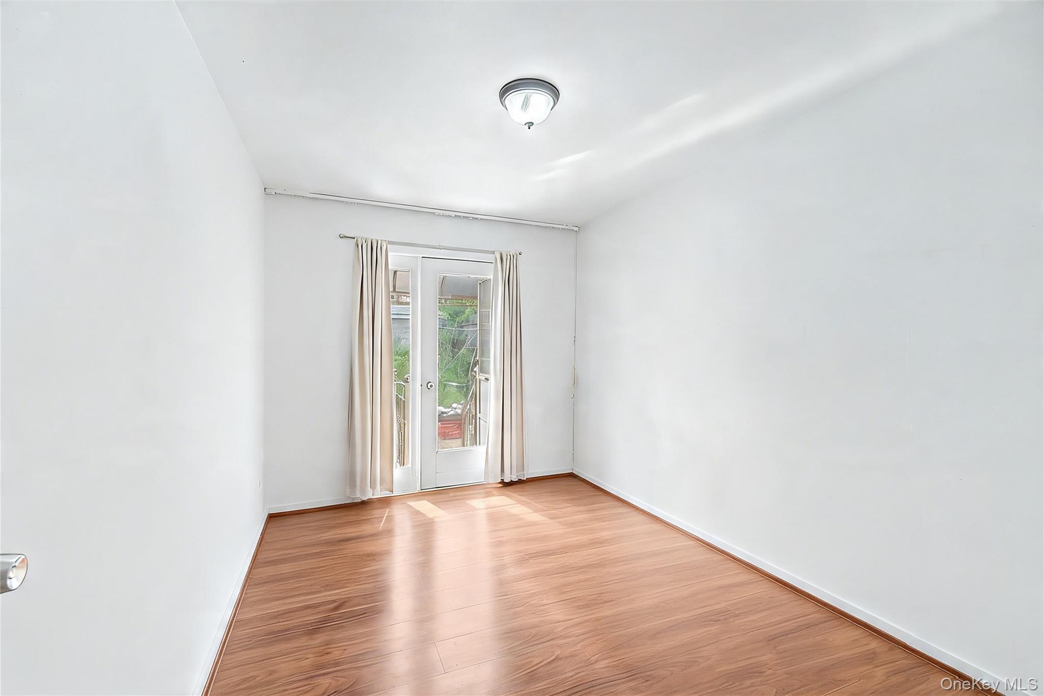 Single Family 170th Street Queens, NY 11358, MLS-1037612-9