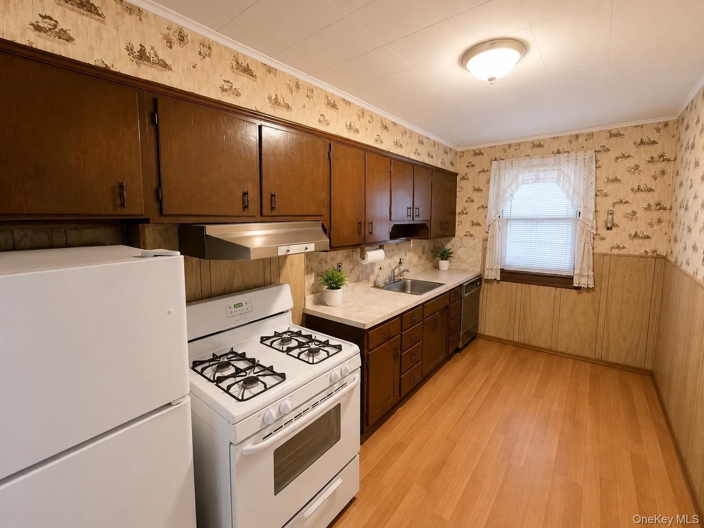 Single Family 92nd Avenue  Queens, NY 11418, MLS-1037613-5
