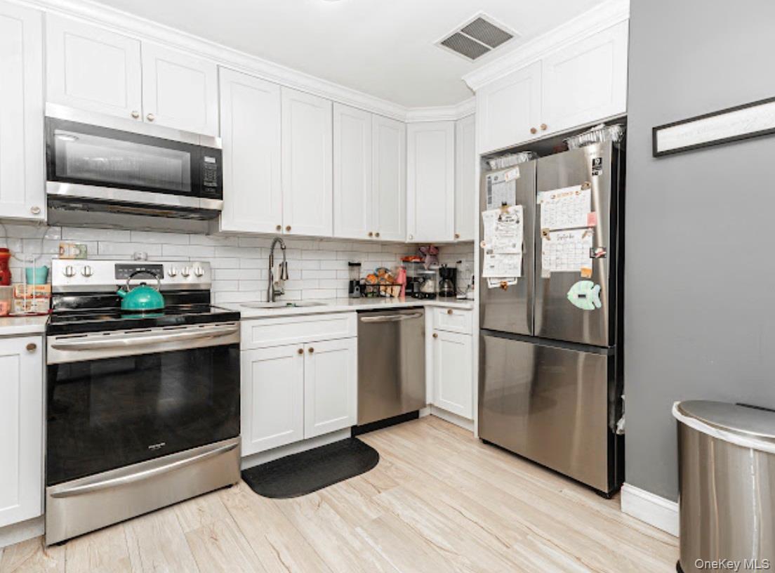 Single Family Mastic Boulevard Suffolk County, NY 11950, MLS-1037619-10