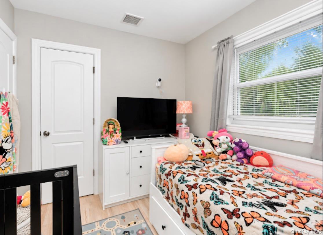 Single Family Mastic Boulevard Suffolk County, NY 11950, MLS-1037619-19