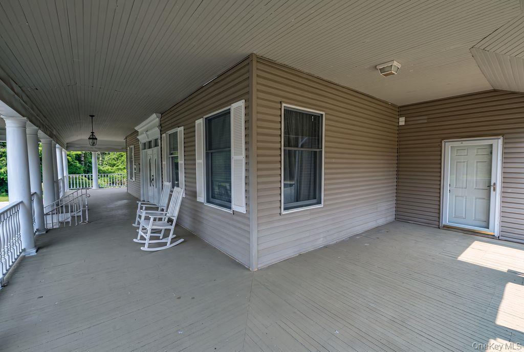 Single Family S Penataquit Avenue Suffolk County, NY 11706, MLS-1037620-7