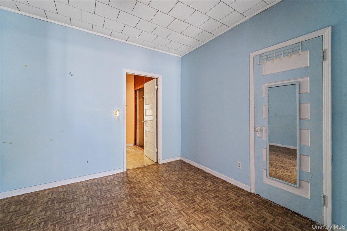 Single Family Nurge Avenue Queens, NY 11378, MLS-1037631-14