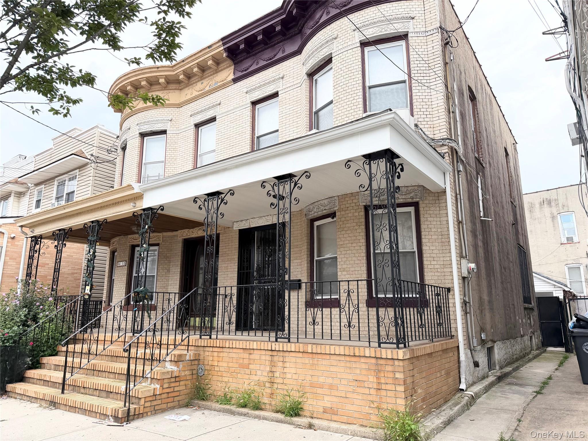 Single Family 88th Avenue Queens, NY 11421, MLS-1037647-2