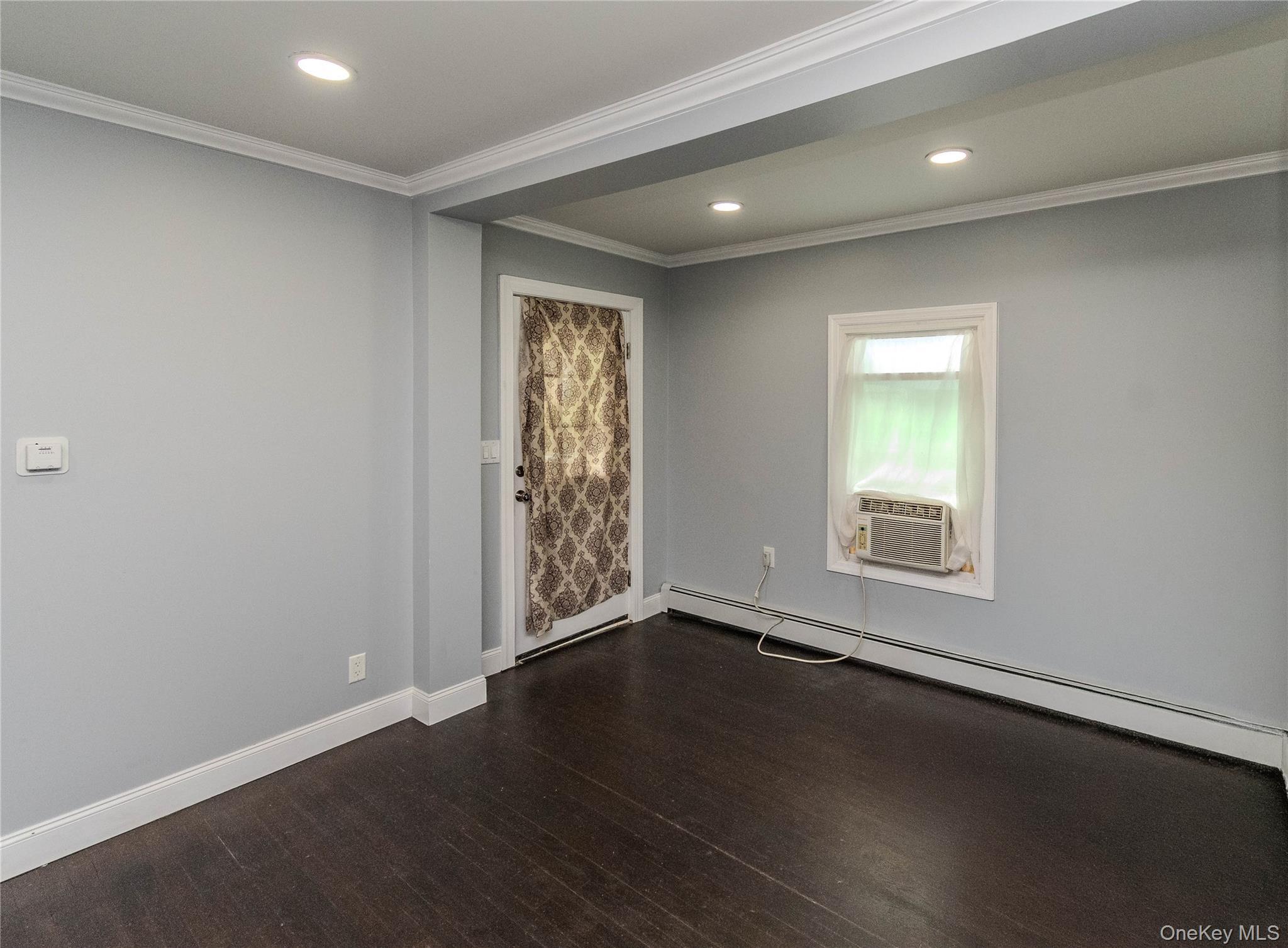 Single Family Vineyard Avenue Ulster County, NY 12528, MLS-1037649-15