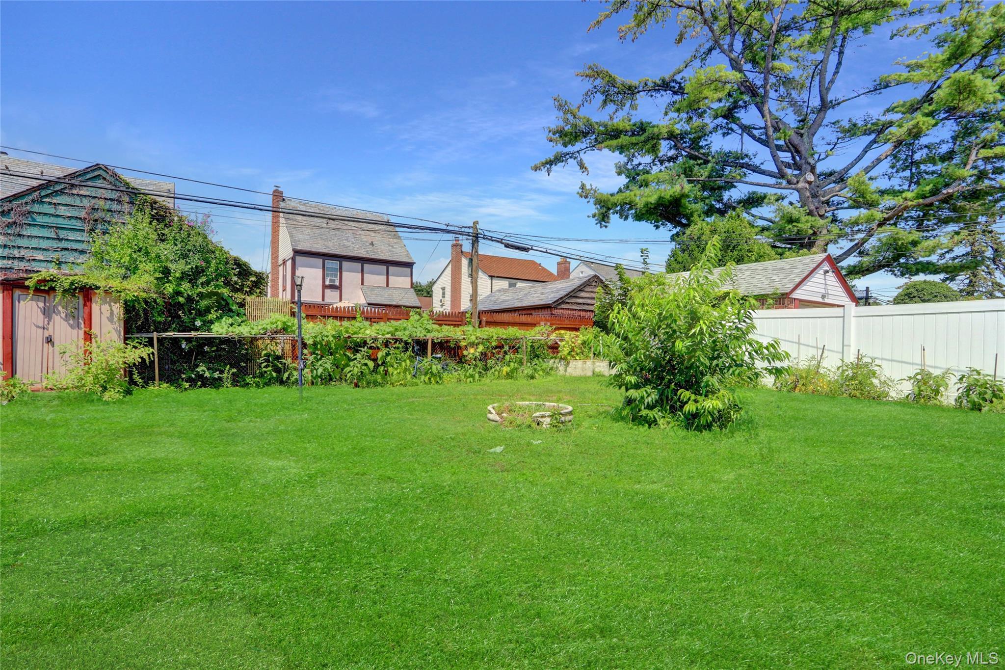 Single Family 233rd Street  Queens, NY 11411, MLS-1037653-21