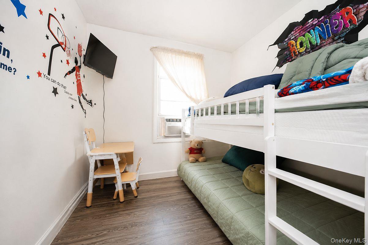 Single Family Linden Boulevard  Queens, NY 11434, MLS-1037682-13