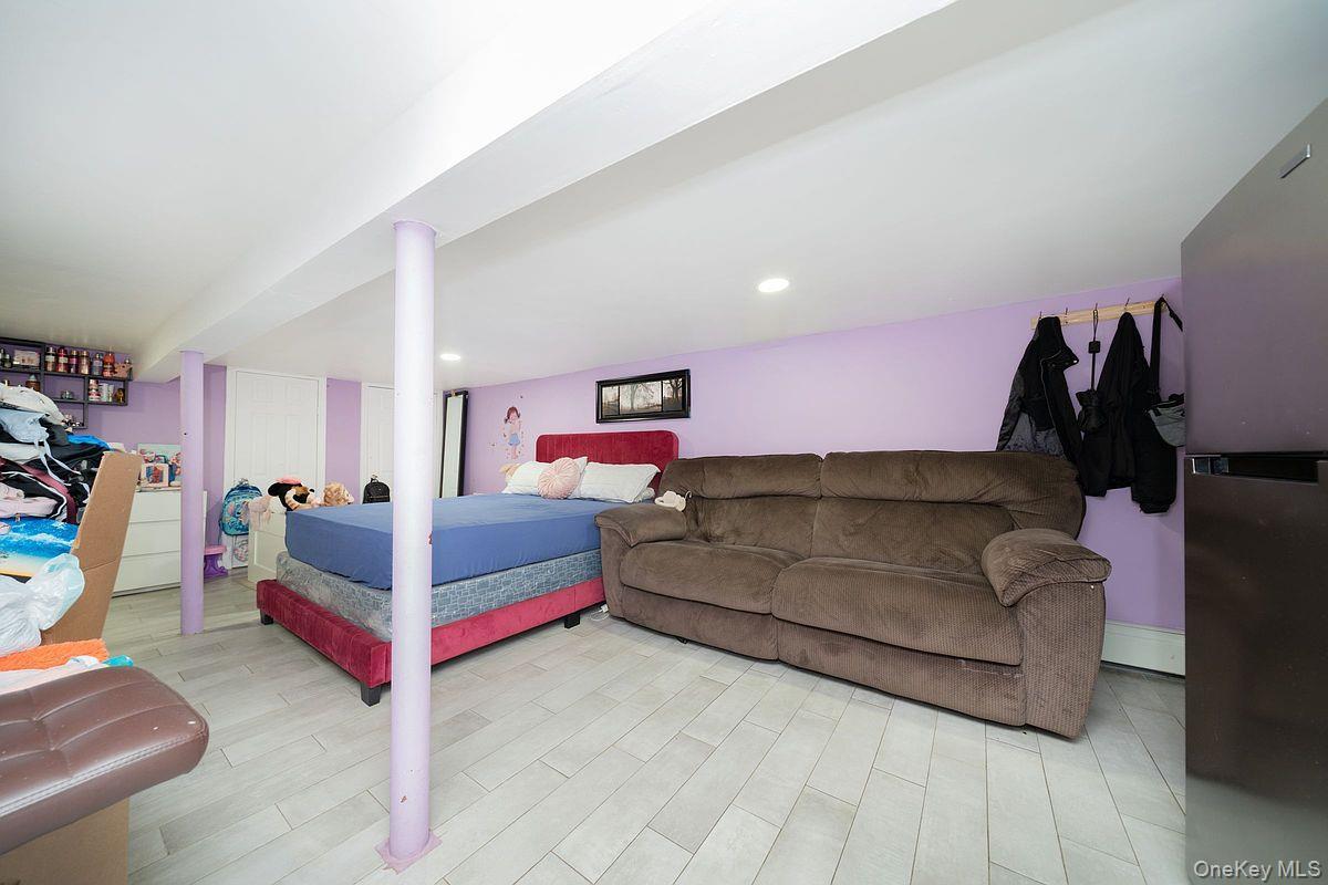 Single Family Linden Boulevard  Queens, NY 11434, MLS-1037682-17
