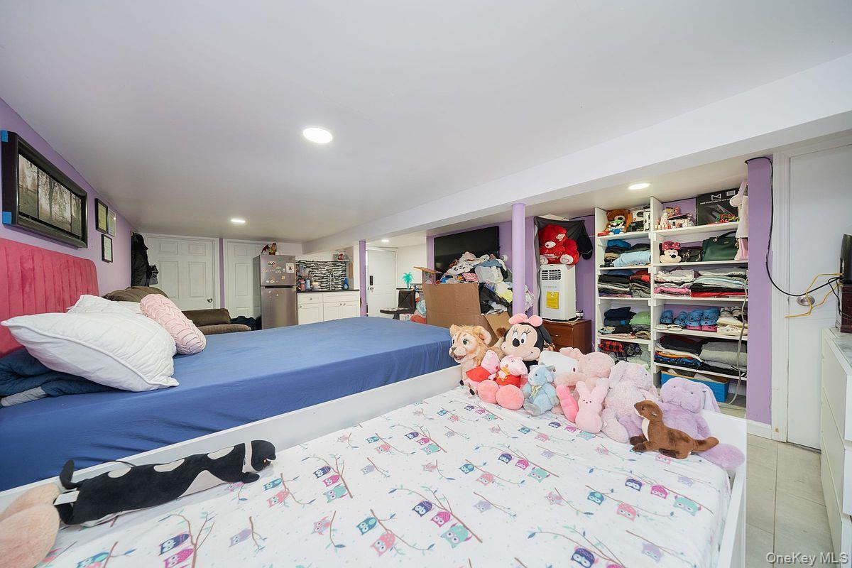 Single Family Linden Boulevard  Queens, NY 11434, MLS-1037682-18
