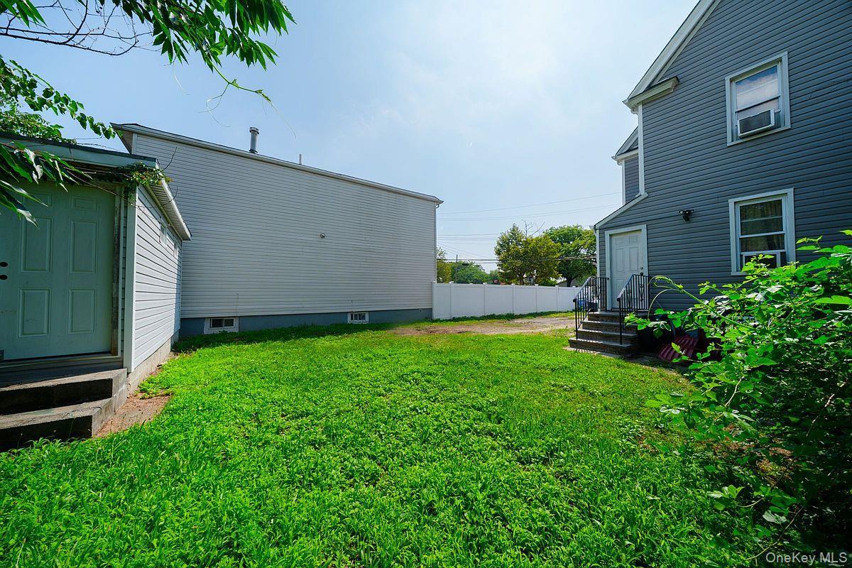 Single Family Linden Boulevard  Queens, NY 11434, MLS-1037682-28