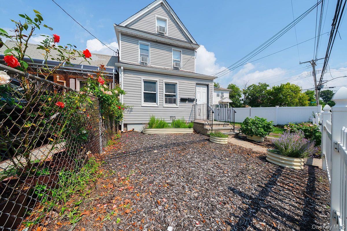 Single Family Linden Boulevard  Queens, NY 11434, MLS-1037682-3
