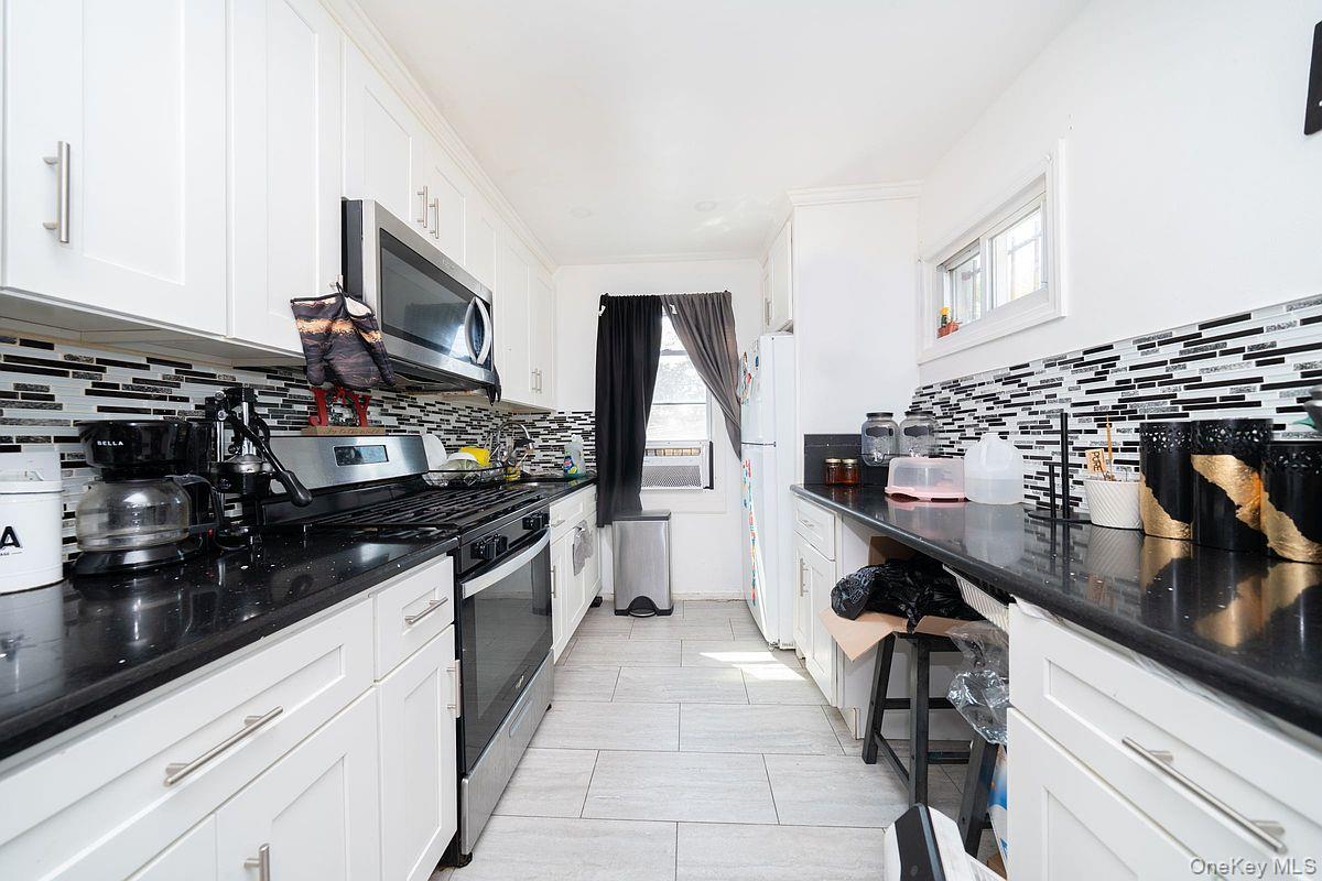Single Family Linden Boulevard  Queens, NY 11434, MLS-1037682-7