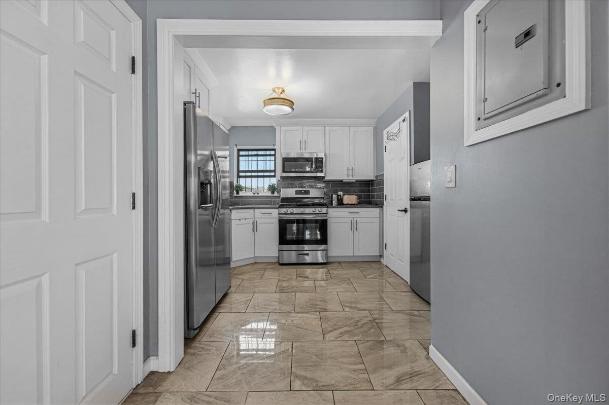 Single Family 104th Avenue Queens, NY 11429, MLS-1037684-7