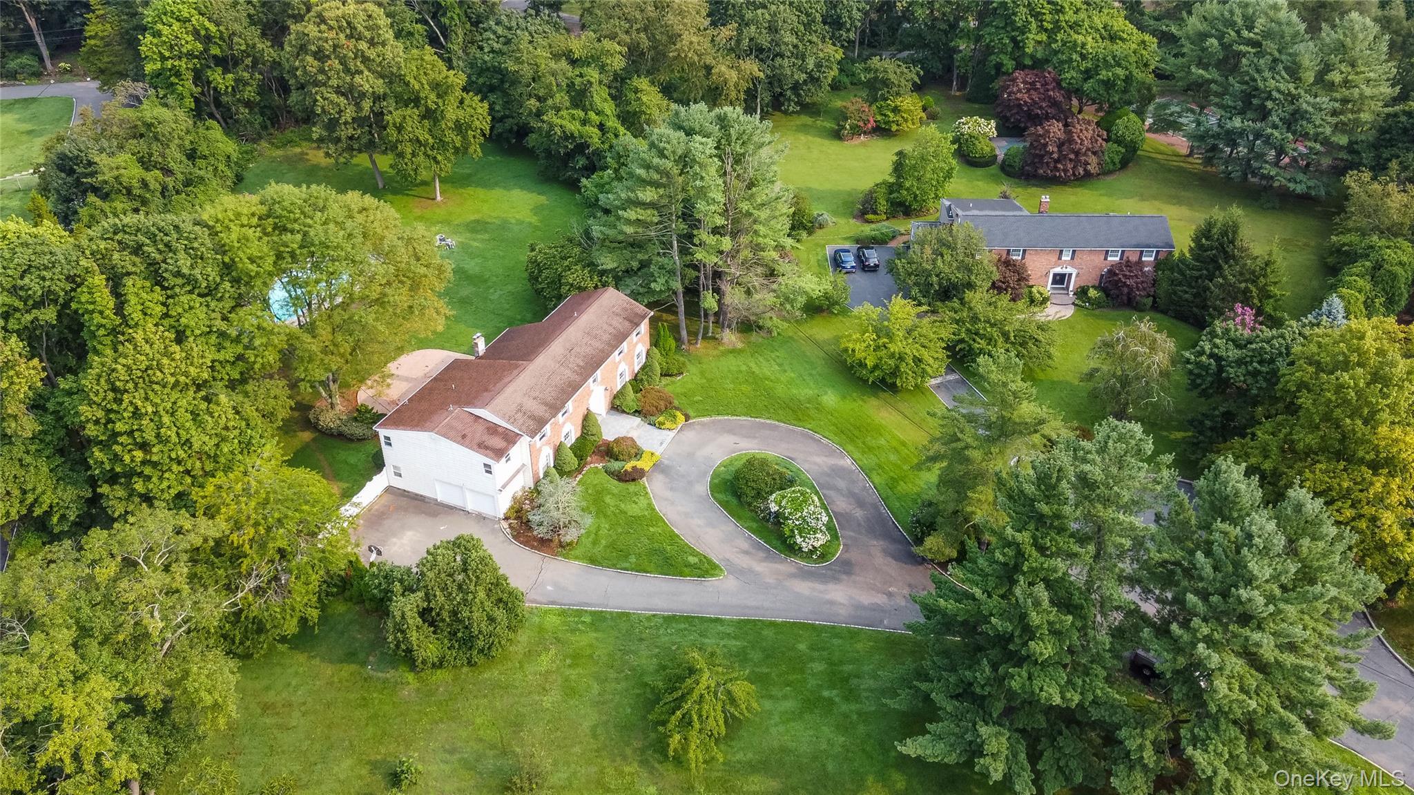 Single Family Lisa Court Nassau County, NY 11791, MLS-1037686-41