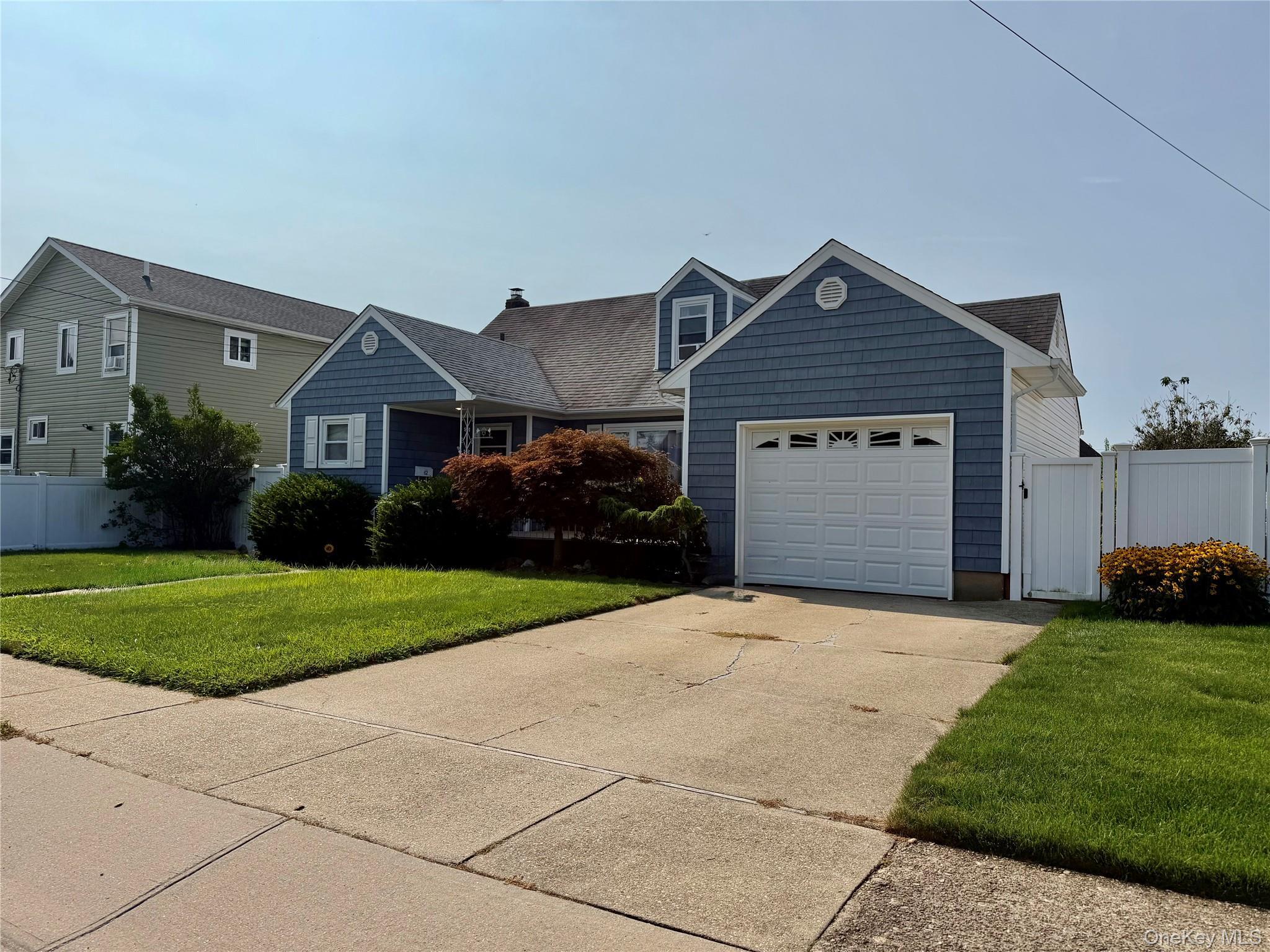 Single Family Bernard Street  Nassau County, NY 11758, MLS-1037693-12