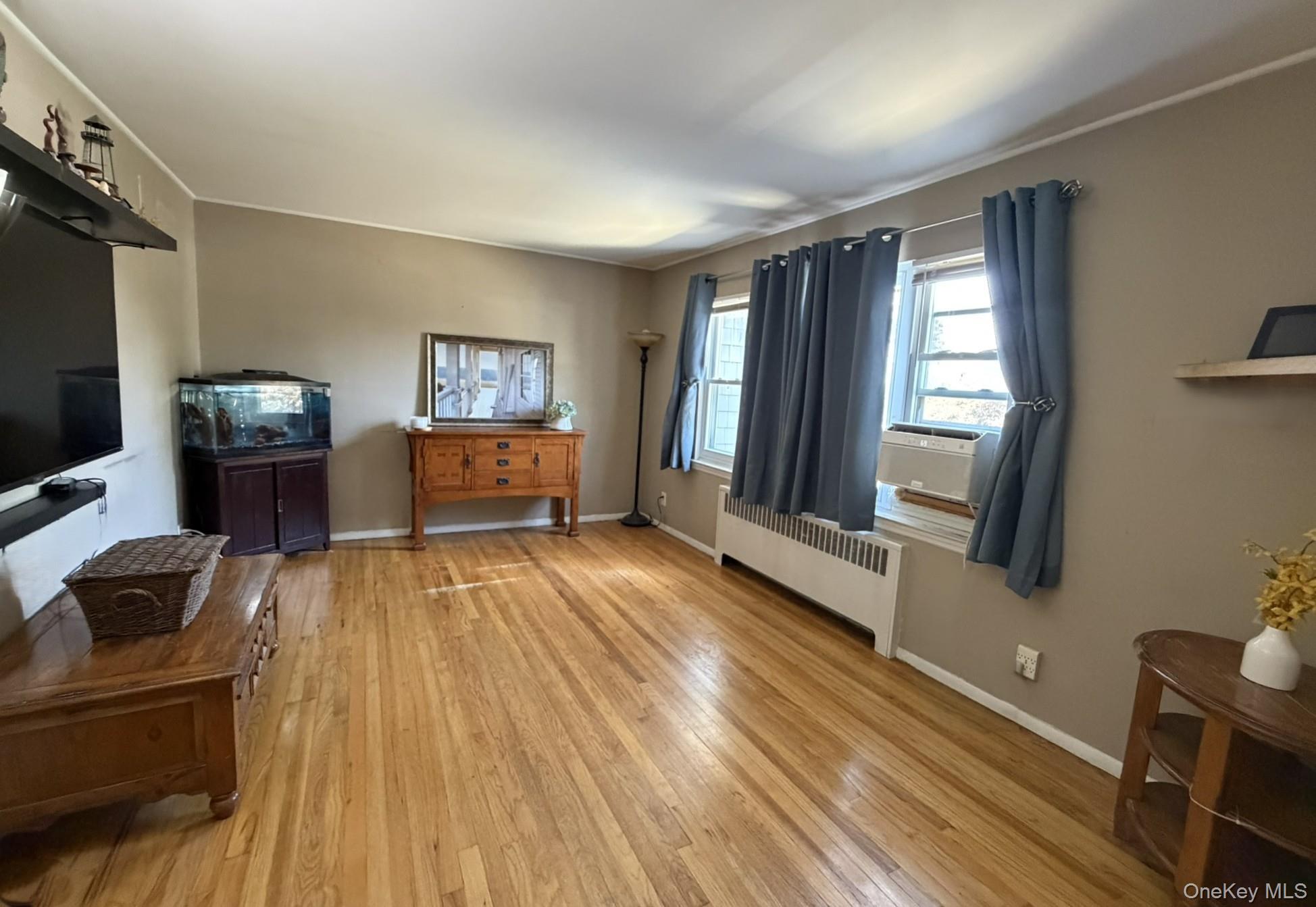 Single Family Bernard Street  Nassau County, NY 11758, MLS-1037693-4