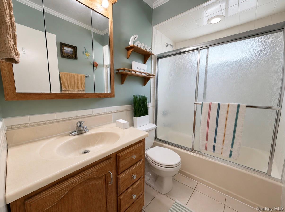 Single Family Bernard Street  Nassau County, NY 11758, MLS-1037693-7