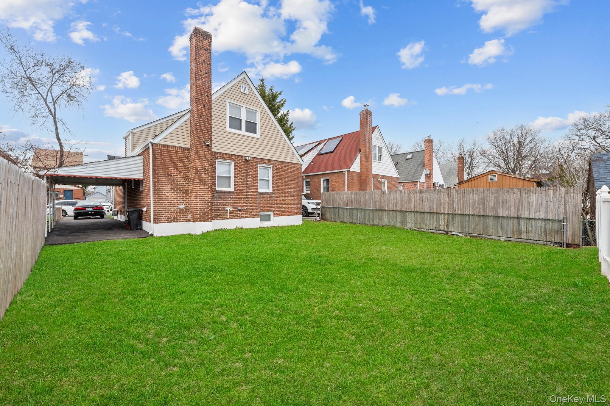 Single Family Dewitt Street Nassau County, NY 11580, MLS-1037706-14