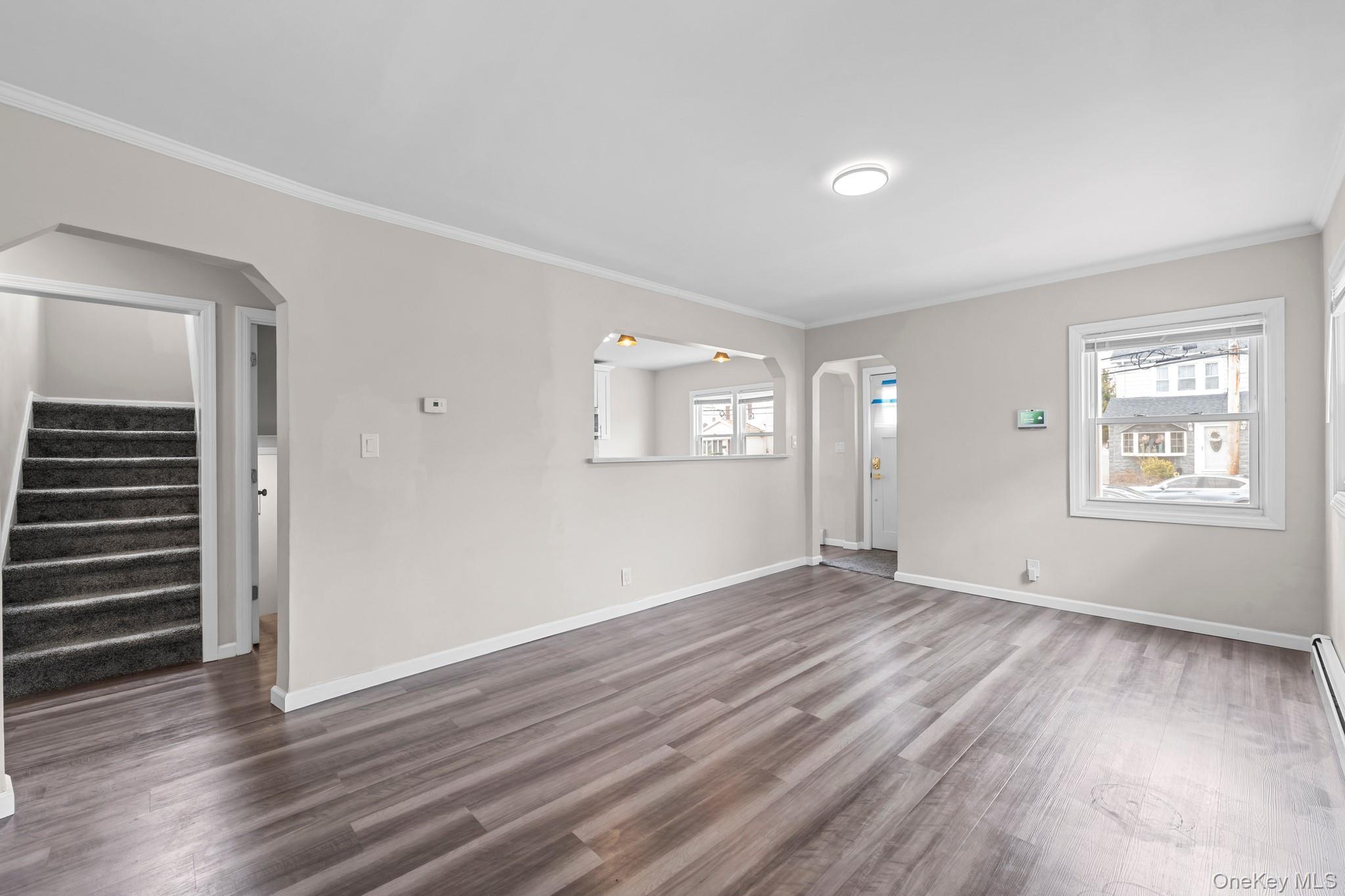 Single Family Dewitt Street Nassau County, NY 11580, MLS-1037706-7