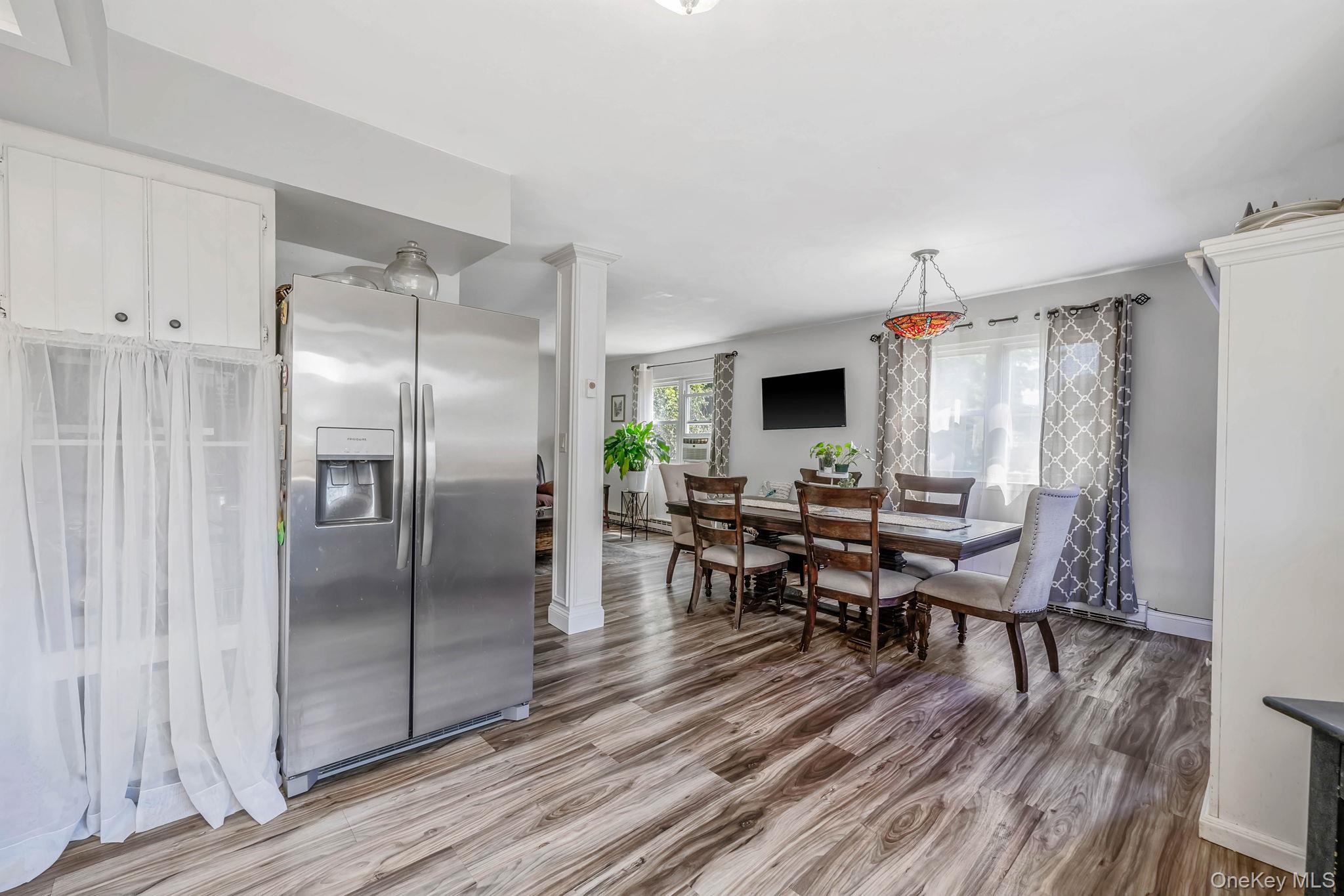 Single Family Main Avenue Suffolk County, NY 11950, MLS-1037709-18