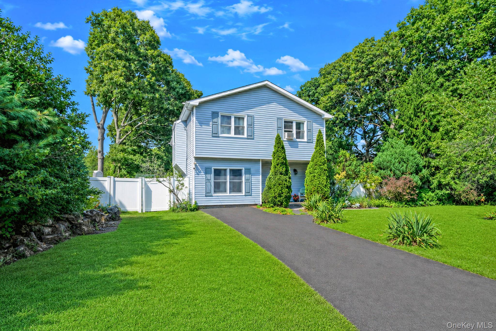 Single Family Main Avenue Suffolk County, NY 11950, MLS-1037709-2