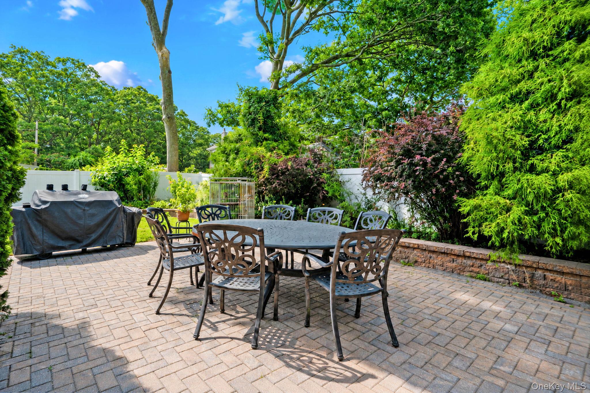 Single Family Main Avenue Suffolk County, NY 11950, MLS-1037709-26