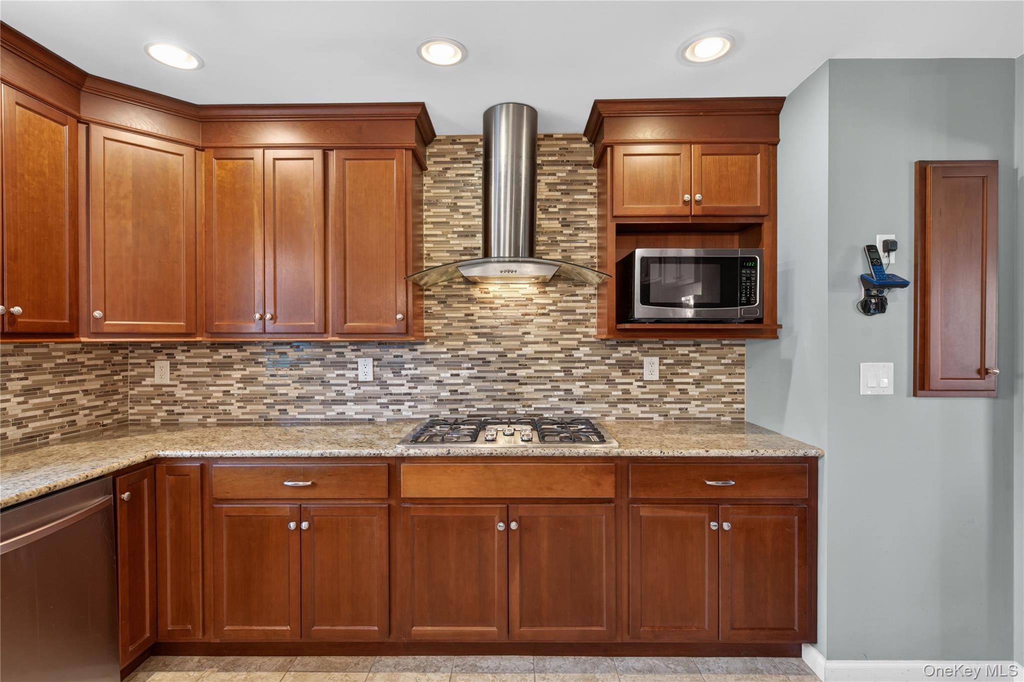 Single Family Columbia Circle Orange County, NY 10930, MLS-1037720-10