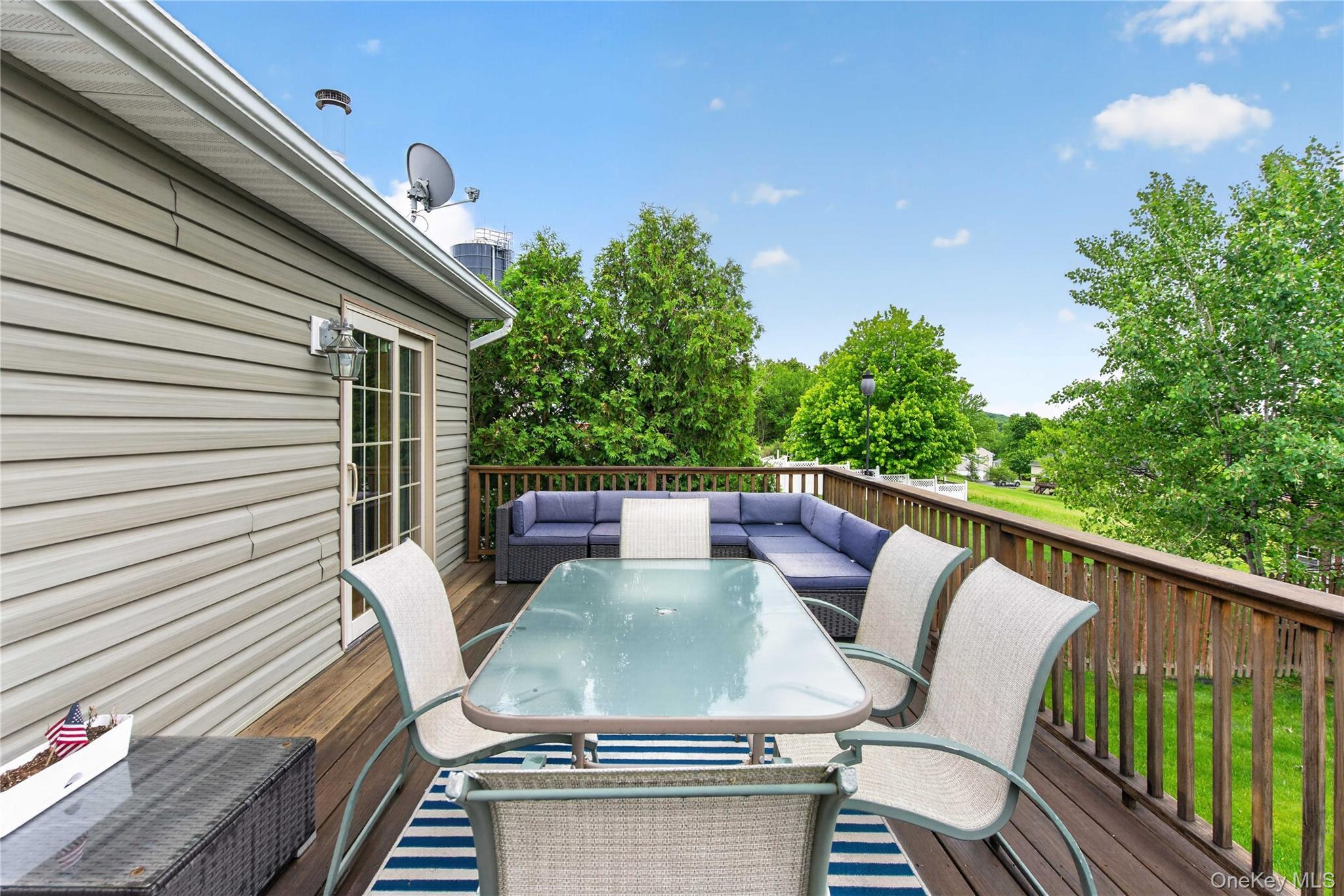 Single Family Columbia Circle Orange County, NY 10930, MLS-1037720-28