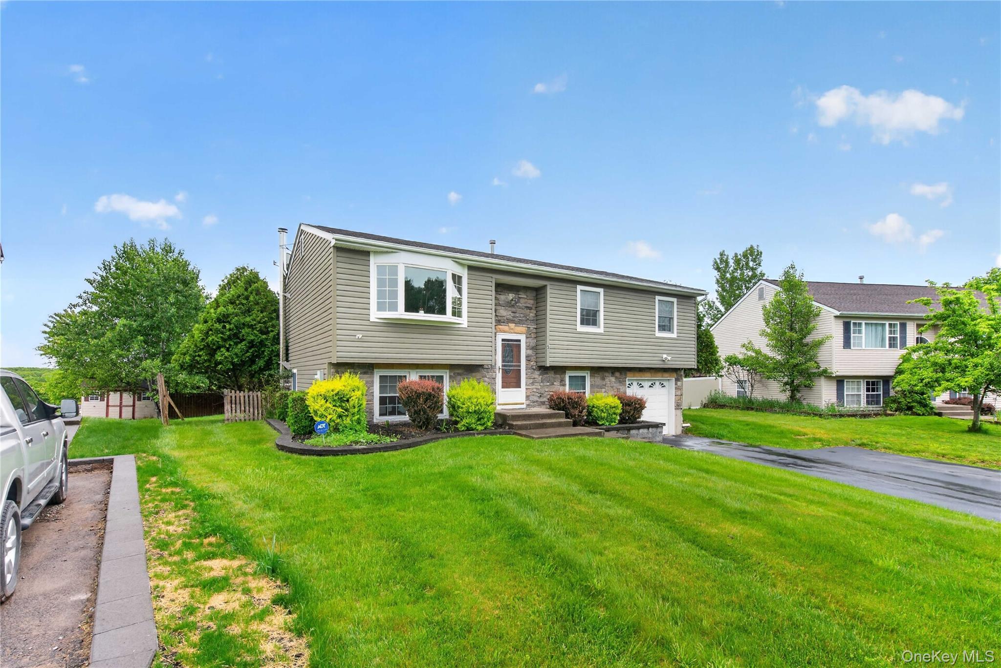 Single Family Columbia Circle Orange County, NY 10930, MLS-1037720-31