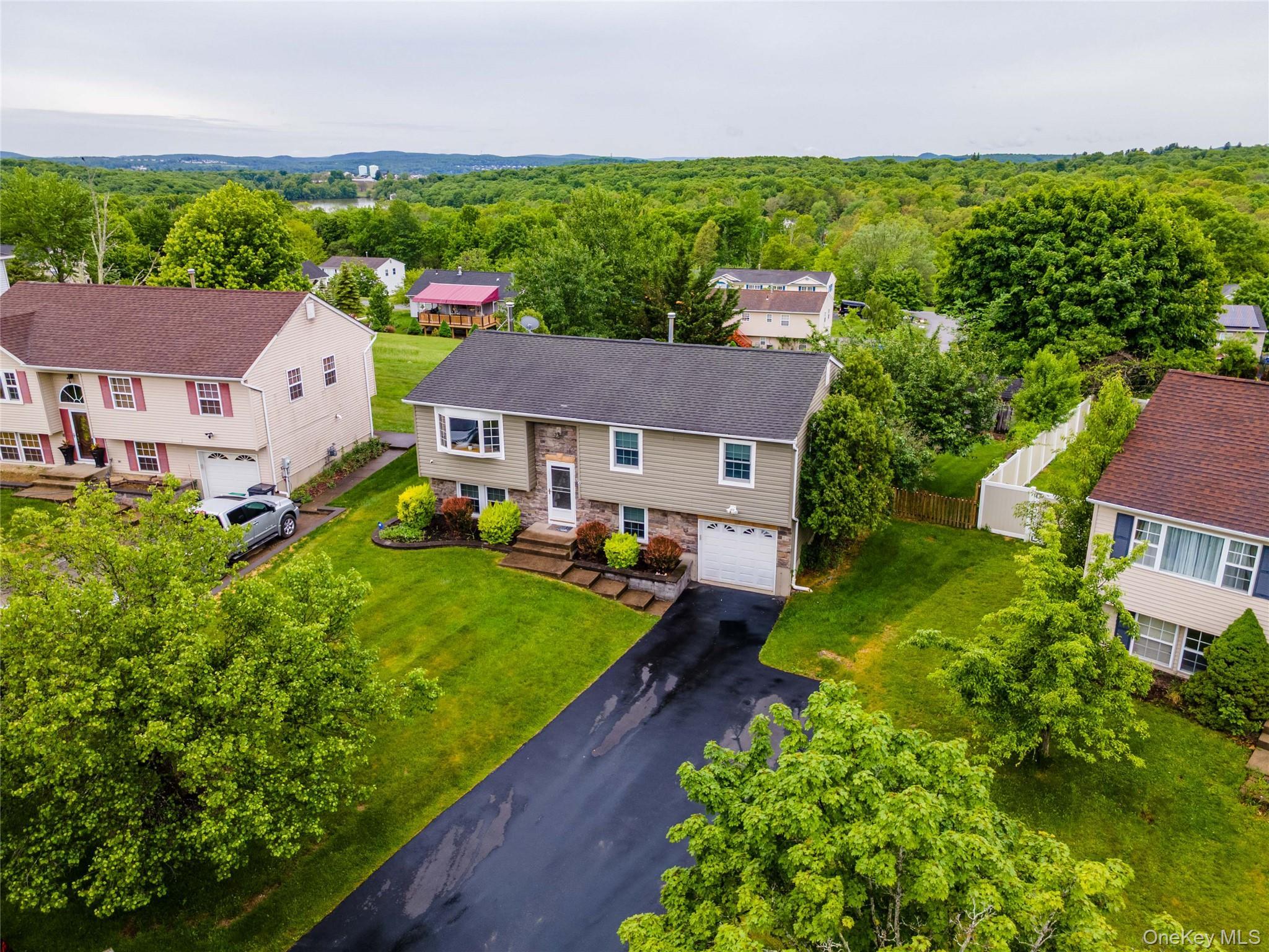 Single Family Columbia Circle Orange County, NY 10930, MLS-1037720-34
