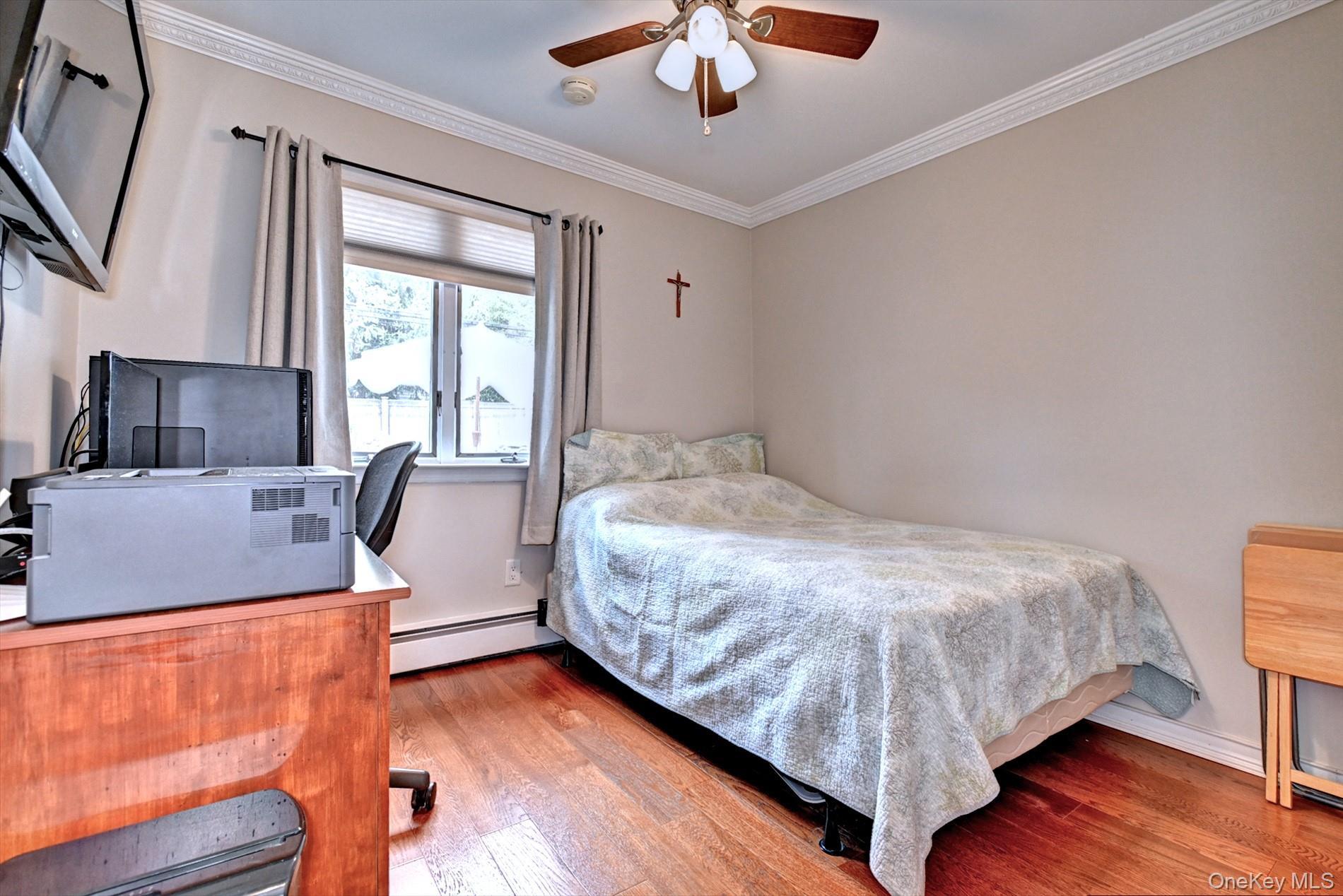 Single Family Shenandoah Boulevard N  Suffolk County, NY 11767, MLS-1037737-20