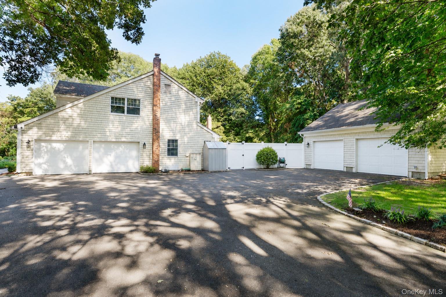 Single Family Davids Way  Suffolk County, NY 11777, MLS-1037738-45