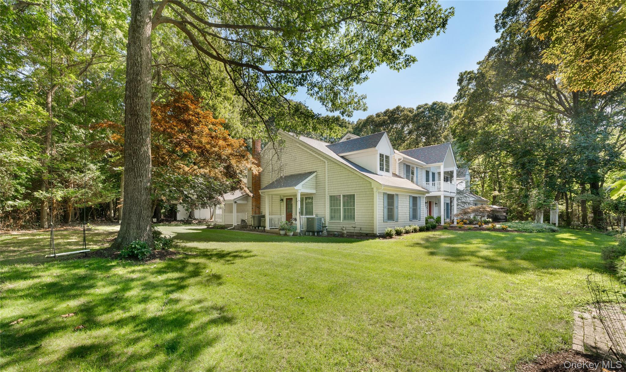 Single Family Davids Way  Suffolk County, NY 11777, MLS-1037738-46